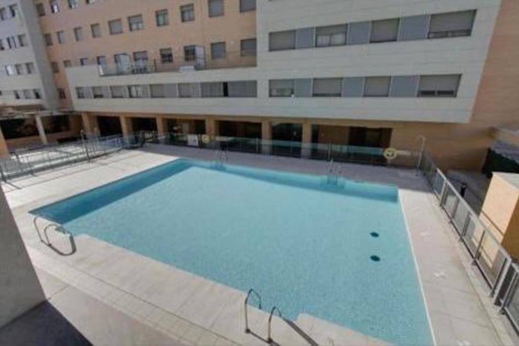 Love Rent4 Malaga Pacifico Exterior photo
